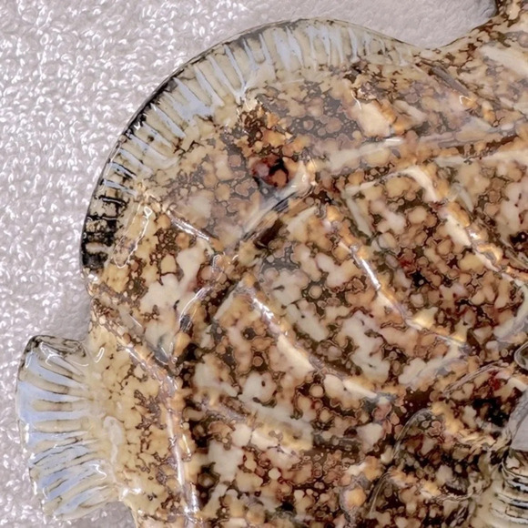 Vintage Brown  Speckled Ceramic Seahorse Wall Decor - Picture 4 of 9